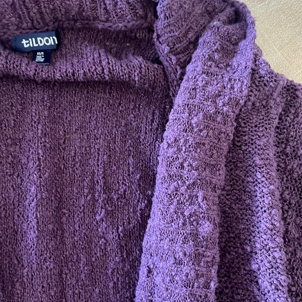 Cardigan - Picture 2 of 4
